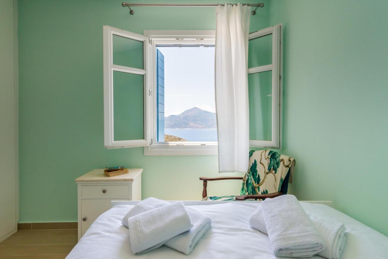 Villa Blue Sky Tripiti Exterior photo